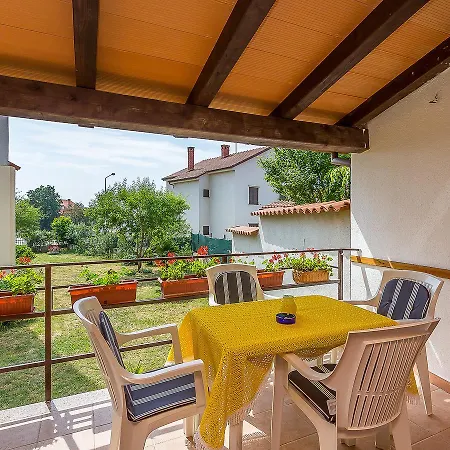 Holiday Rina Bungalow Medolino